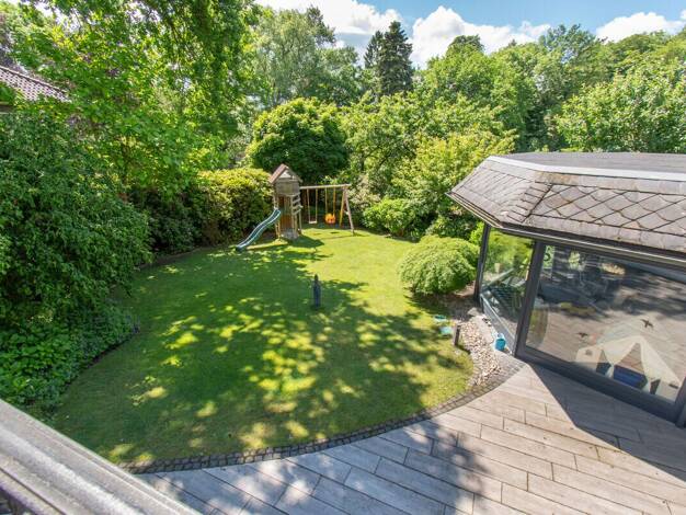 Villa zum Kauf 1.950.000 € 6 Zimmer 280 m² 1.026 m² Grundstück frei ab sofort Rahlstedt Hamburg 22143