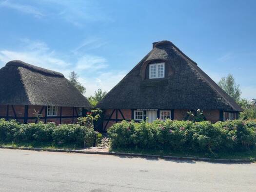 Einfamilienhaus zum Kauf 650.000 € 4 Zimmer 150 m² 1.382 m² Grundstück frei ab sofort Kücknitz Kücknitz 23569