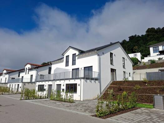 Einfamilienhaus zur Miete - Erstbezug 1.650 € 5 Zimmer 165 m² frei ab sofort Münchshofen Teublitz 93158