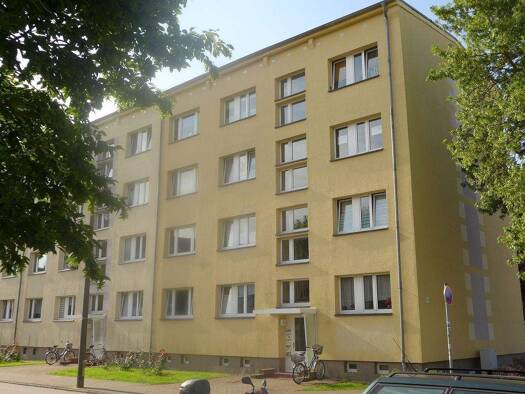 Wohnung zur Miete 420 € 2 Zimmer 47 m² 3. Geschoss frei ab 01.05.2026 Südstadt Greifswald 17491