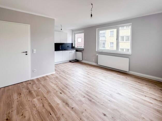 Sonstiges zum Kauf provisionsfrei als Kapitalanlage geeignet 121.000 € 2 Zimmer 48 m² Barmen Barmen 42281