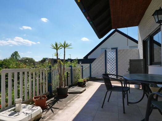 Wohnung zum Kauf 395.000 € 4 Zimmer 117 m² EG frei ab sofort Neunkirchen Neunkirchen a.Brand 91077