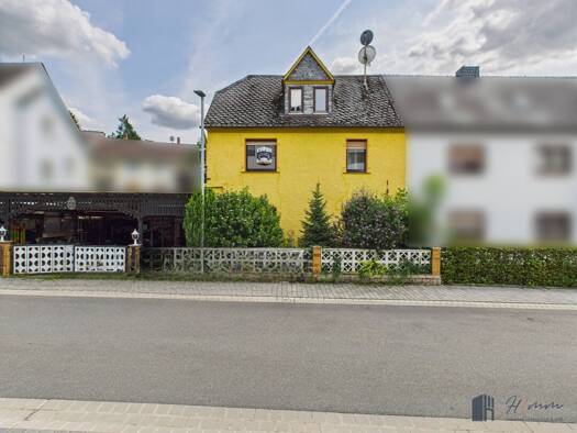 Doppelhaushälfte zum Kauf 150.000 € 7 Zimmer 129,8 m² 305 m² Grundstück Nassau 56377