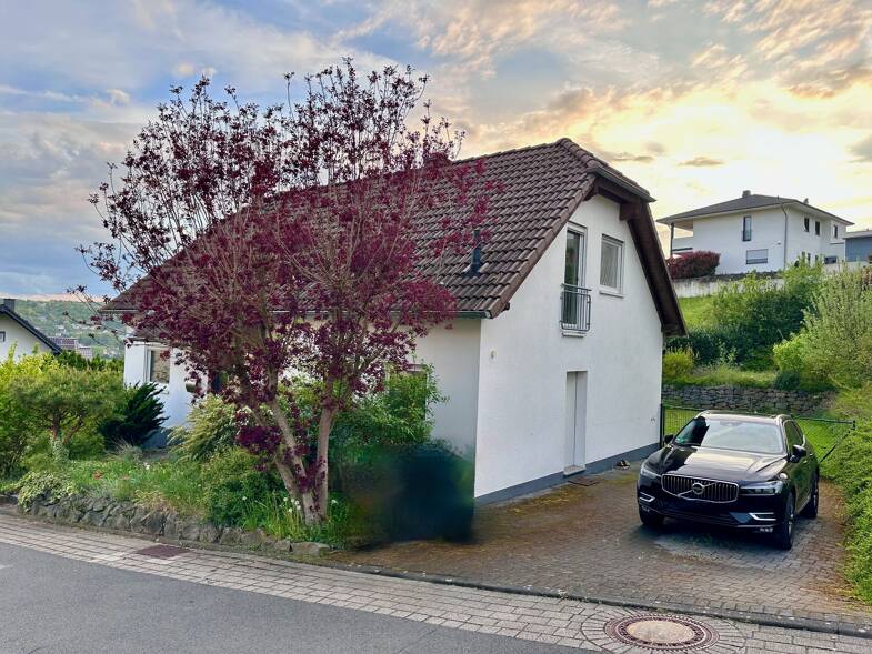 Haus zum Kauf 589.000 € 7 Zimmer 160 m² 647 m² Grundstück Erpel Erpel 53579
