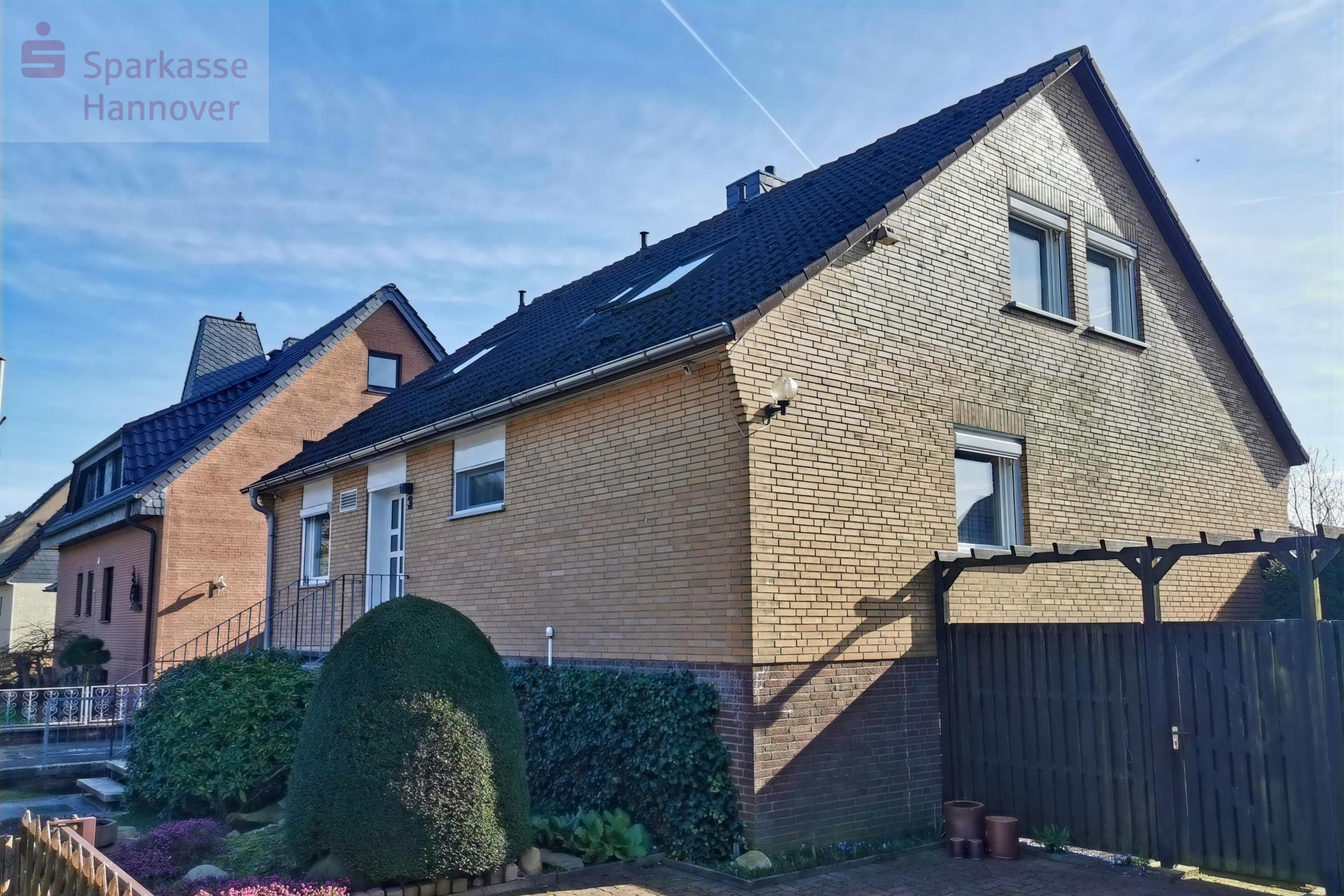 Einfamilienhaus zum Kauf 299.000 € 4 Zimmer 123 m²<br/>Wohnfläche 785 m²<br/>Grundstück Bordenau Neustadt 31535