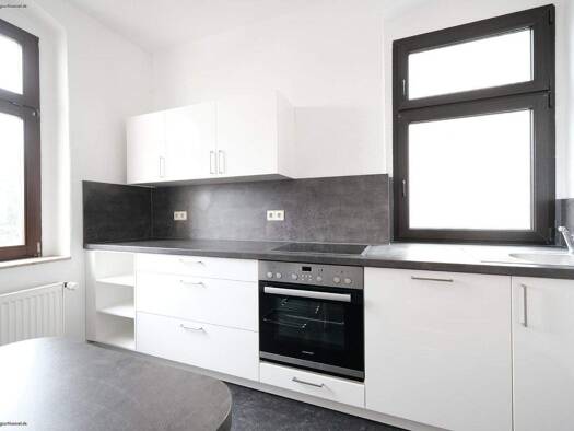 Wohnung zur Miete 286 € 2 Zimmer 51,8 m² 1. Geschoss frei ab 01.06.2026 Wilkau-Haßlau 08112