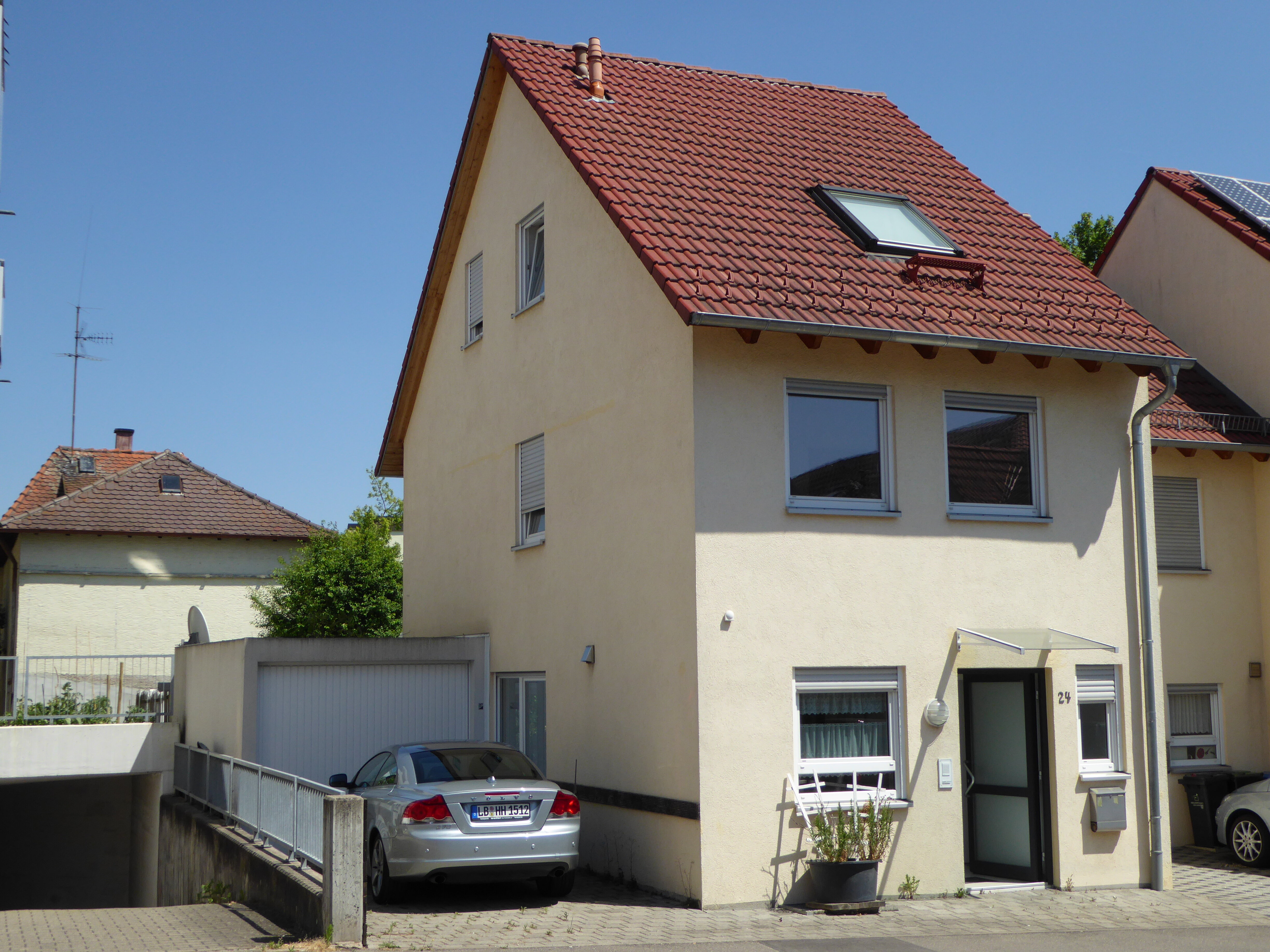 Reihenendhaus zum Kauf 585.000 € 5 Zimmer 125 m²<br/>Wohnfläche 170 m²<br/>Grundstück Eltingen Leonberg 71229