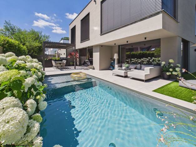 Villa zum Kauf 1.850.000 € 6 Zimmer 242,2 m² 529,5 m² Grundstück Schildesche Bielefeld 33611
