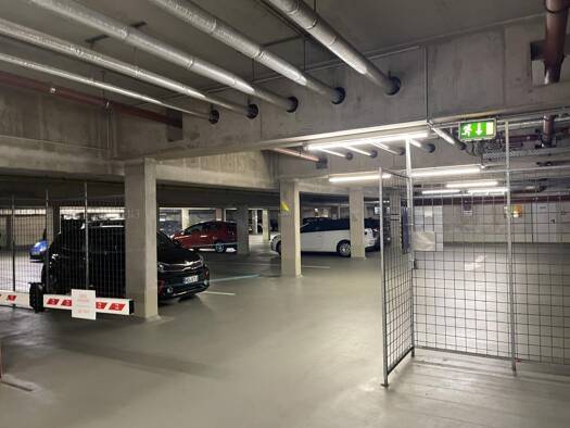 Garage/Stellplatz zur Miete provisionsfrei 60 € Erlangen 91054