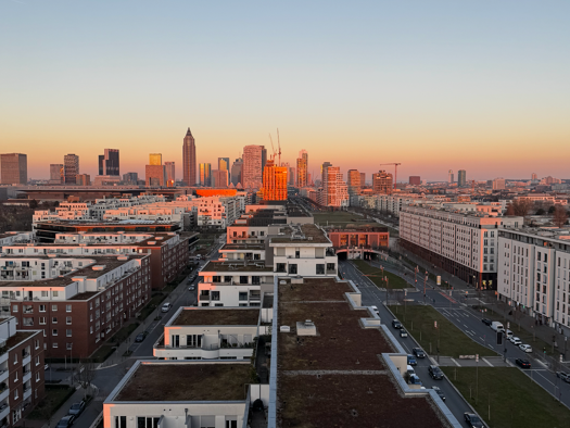 Wohnung zur Miete 1.270 € 2 Zimmer 61,5 m² Geschoss 13/20 frei ab 15.03.2026 Europa-Allee 140 Gallus Frankfurt am Main 60486