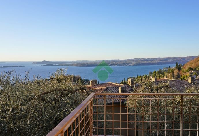 Villa zum Kauf 1.600.000 € 5 Zimmer 300 m²<br/>Wohnfläche gardone riviera 25083