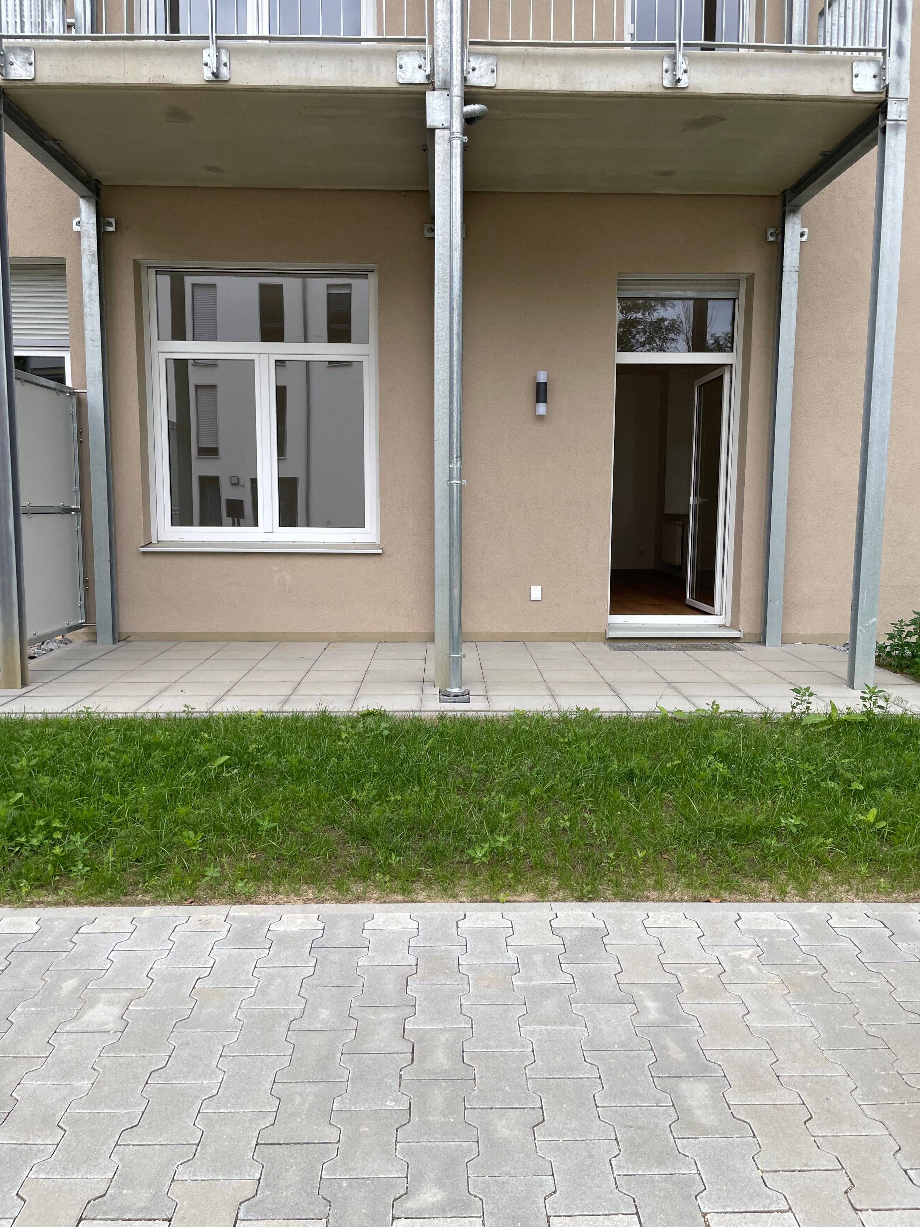 Wohnung zur Miete 700 € 2 Zimmer 56 m²<br/>Wohnfläche EG<br/>Geschoss ab sofort<br/>Verfügbarkeit Mildred-Scheel-Str. 10a Amberg Amberg 92224