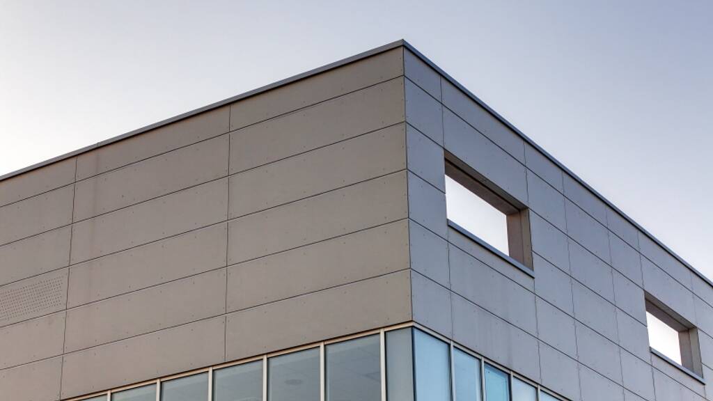 Lagerhalle zur Miete - Erstbezug provisionsfrei 3.800 m² Lagerfläche teilbar ab 1.000 m² Albertstadt Dresden 01099