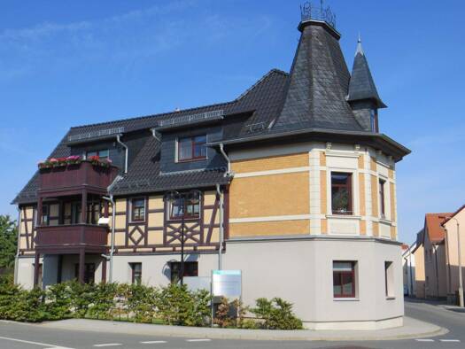 Wohnung zur Miete 555 € 4 Zimmer 73,9 m² 2. Geschoss frei ab sofort Eisenberger Straße 17 Hermsdorf 07629