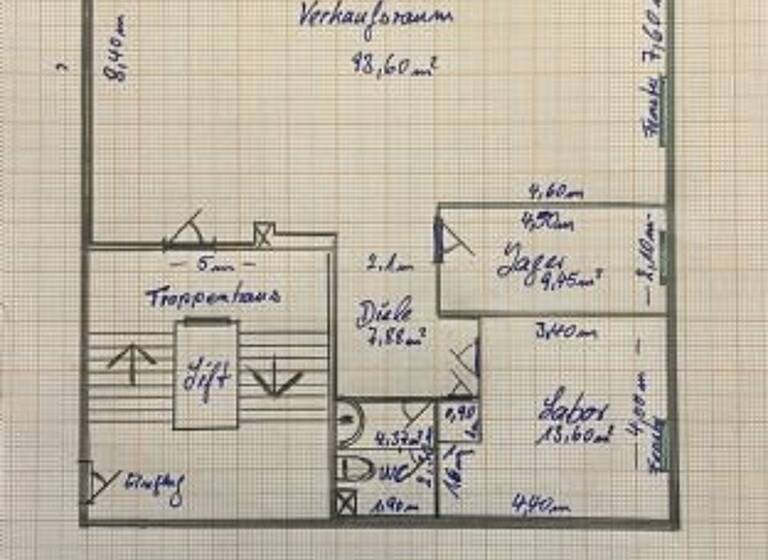 Laden zum Kauf 2.500 € 4 Zimmer 131 m² Verkaufsfläche Hauptstraße 24 Stadtgebiet Sankt Georgen im Schwarzwald 78112