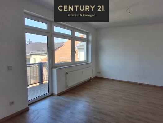 Wohnung zur Miete 397 € 3 Zimmer 62 m² 4. Geschoss frei ab sofort Ostviertel Gera 07546