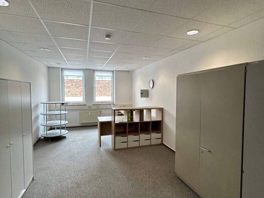 Praxisfläche zur Miete 424 € Ebertstraße 10 Bernsdorf Chemnitz / Bernsdorf 09126