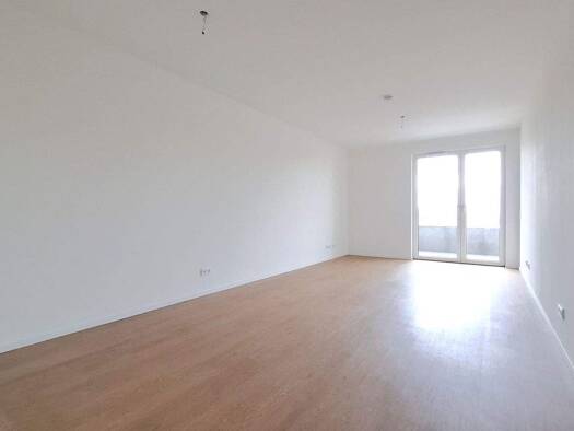 Wohnung zur Miete 768 € 2 Zimmer 62,1 m² 3. Geschoss frei ab sofort Gadebuscher Straße 25A Kaulsdorf Berlin 12619