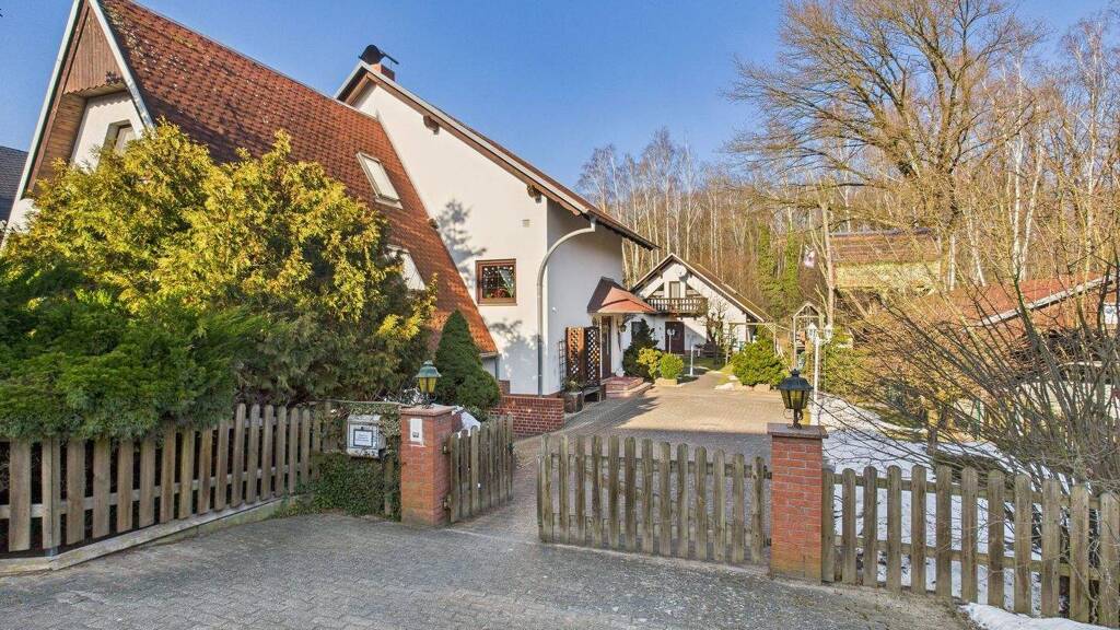 Einfamilienhaus zum Kauf 460.000 € 6 Zimmer 276 m² 3.242 m² Grundstück Krauschwitz 02957