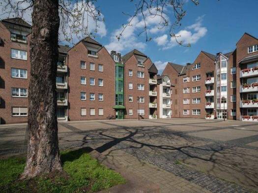 Wohnung zur Miete nur mit Wohnberechtigungsschein 293 € 2,5 Zimmer 52,8 m² EG frei ab 01.05.2026 Marktstraße 12 Mittelmeiderich Duisburg 47137