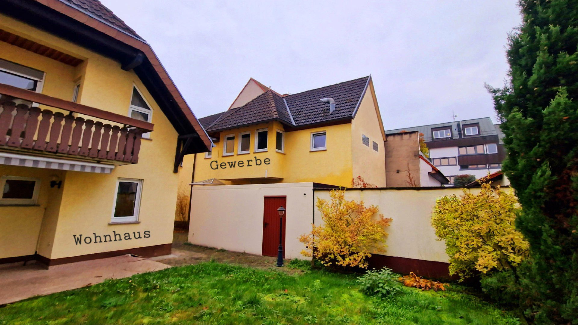 Einfamilienhaus zum Kauf provisionsfrei 580.000 € 7 Zimmer 177 m²<br/>Wohnfläche 403 m²<br/>Grundstück Dudenhofen 67373