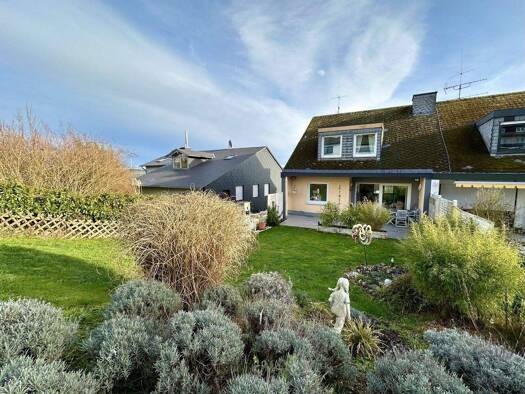 Doppelhaushälfte zum Kauf 399.000 € 5 Zimmer 147 m² 380 m² Grundstück Korlingen 54317