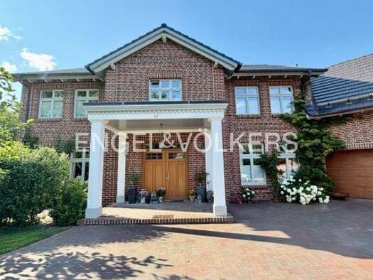 Villa zum Kauf 1.220.000 € 7 Zimmer 341 m² 1.800 m² Grundstück Klein Trebbow Klein Trebbow 19069