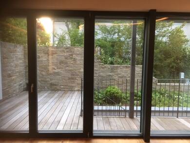Wohnung zur Miete 2.100 € 4 Zimmer 116 m² Geschoss 2/3 Burgberg Erlangen 91054