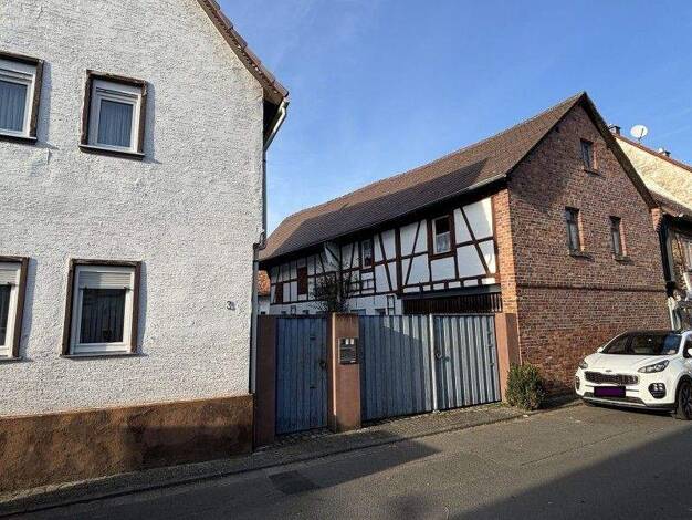 Bauernhaus zum Kauf 395.000 € 9 Zimmer 212,7 m² 582 m² Grundstück Hergershausen Babenhausen/Hergershausen 64832