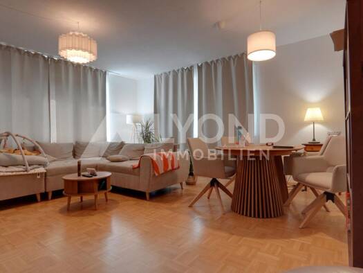 Wohnung zum Kauf 350.000 € 4 Zimmer 95 m² Südvorstadt Leipzig 04275