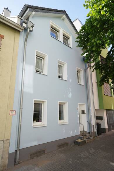 Reihenmittelhaus zum Kauf 449.000 € 7 Zimmer 181,5 m² 110 m² Grundstück Rathaus 2 Andernach 56626