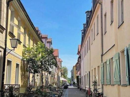Wohnung zum Kauf - Erstbezug provisionsfrei 305.630 € 1,5 Zimmer 31 m² 1. Geschoss Dreikönigstraße 1,3 Innenstadt Erlangen 91054
