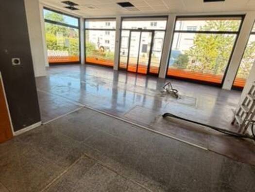 Büro zur Miete provisionsfrei 1.120 € 1 Zimmer 80 m² Bürofläche Blankenloch Stutensee 76297