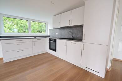 Wohnung zur Miete 1.705 € 3 Zimmer 96,7 m² 1. Geschoss frei ab 01.07.2025 Freilassing Freilassing 83395