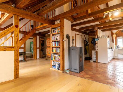 Maisonette zum Kauf provisionsfrei 329.000 € 3 Zimmer 104 m² Geschoss 3/4 frei ab 01.12.2026 Engen Engen 78234