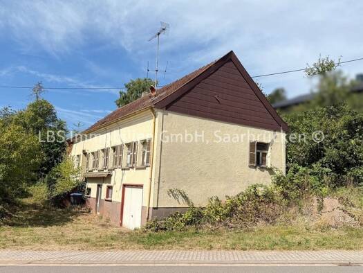 Einfamilienhaus zum Kauf 119.000 € 5 Zimmer 120 m² 1.400 m² Grundstück frei ab sofort Reisbach Saarwellingen 66793