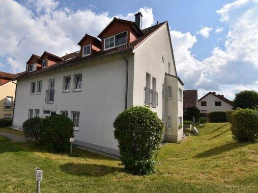 Terrassenwohnung zum Kauf 48.500 € 2 Zimmer 66,5 m² 3 Geschosse Burkhardtsdorf 09235