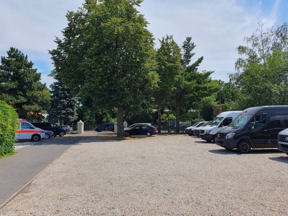 Property thumbnail 12