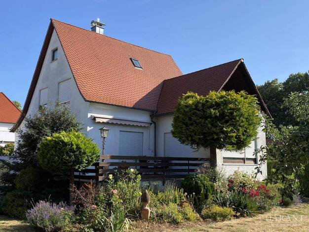 Einfamilienhaus zum Kauf 725.000 € 5,5 Zimmer 130 m² 881 m² Grundstück Nördlingen 86720