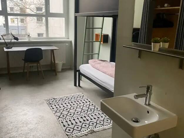 Studio zur Miete 560 € 1 Zimmer 15 m² 1. Geschoss frei ab 01.01.2026 Gneisenaustraße Kreuzberg Berlin 10961