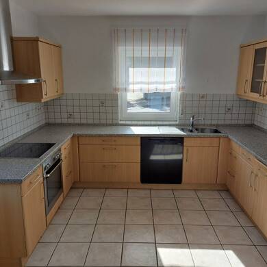 Wohnung zur Miete 1.100 € 3 Zimmer 128 m² EG frei ab sofort Bahnhofstraße 38 Gönnheim 67161