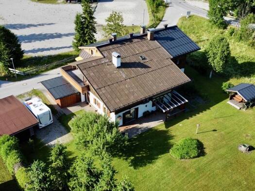 Mehrfamilienhaus zum Kauf 1.050.000 € 10,5 Zimmer 310,9 m² 2.846 m² Grundstück Groißenbach Reit im Winkl 83242