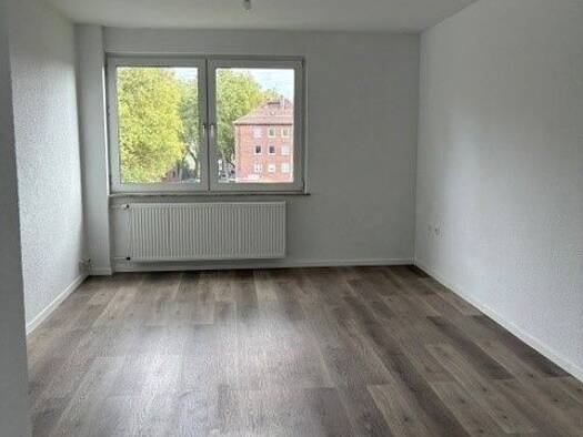 Wohnung zur Miete 429 € 3 Zimmer 61 m² 3. Geschoss frei ab 01.11.2026 Schlachthofstr. 60 Röttgersbach Duisburg 47167