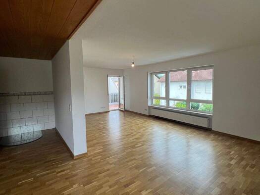 Wohnung zur Miete 795 € 3 Zimmer 105 m² frei ab sofort Garitz Bad Kissingen 97688