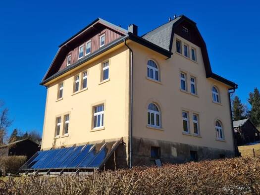 Mehrfamilienhaus zum Kauf 290.000 € 12 Zimmer 280 m² 1.200 m² Grundstück Bergstraße 2 Deutschneudorf Deutschneudorf 09548