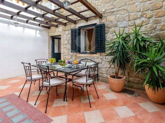 Reihenmittelhaus zum Kauf 467.000 € 4 Zimmer 110 m² 60 m² Grundstück Cavtat 20210