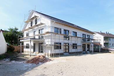 Wohnung zur Miete - Erstbezug 1.220 € 3 Zimmer 96 m² 1. Geschoss frei ab 01.11.2025 Fürstenstrasse 14 Ergolding Ergolding 84030