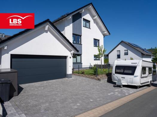 Einfamilienhaus zum Kauf 685.000 € 7 Zimmer 175,6 m² 593 m² Grundstück Bad Berleburg Bad Berleburg 57319
