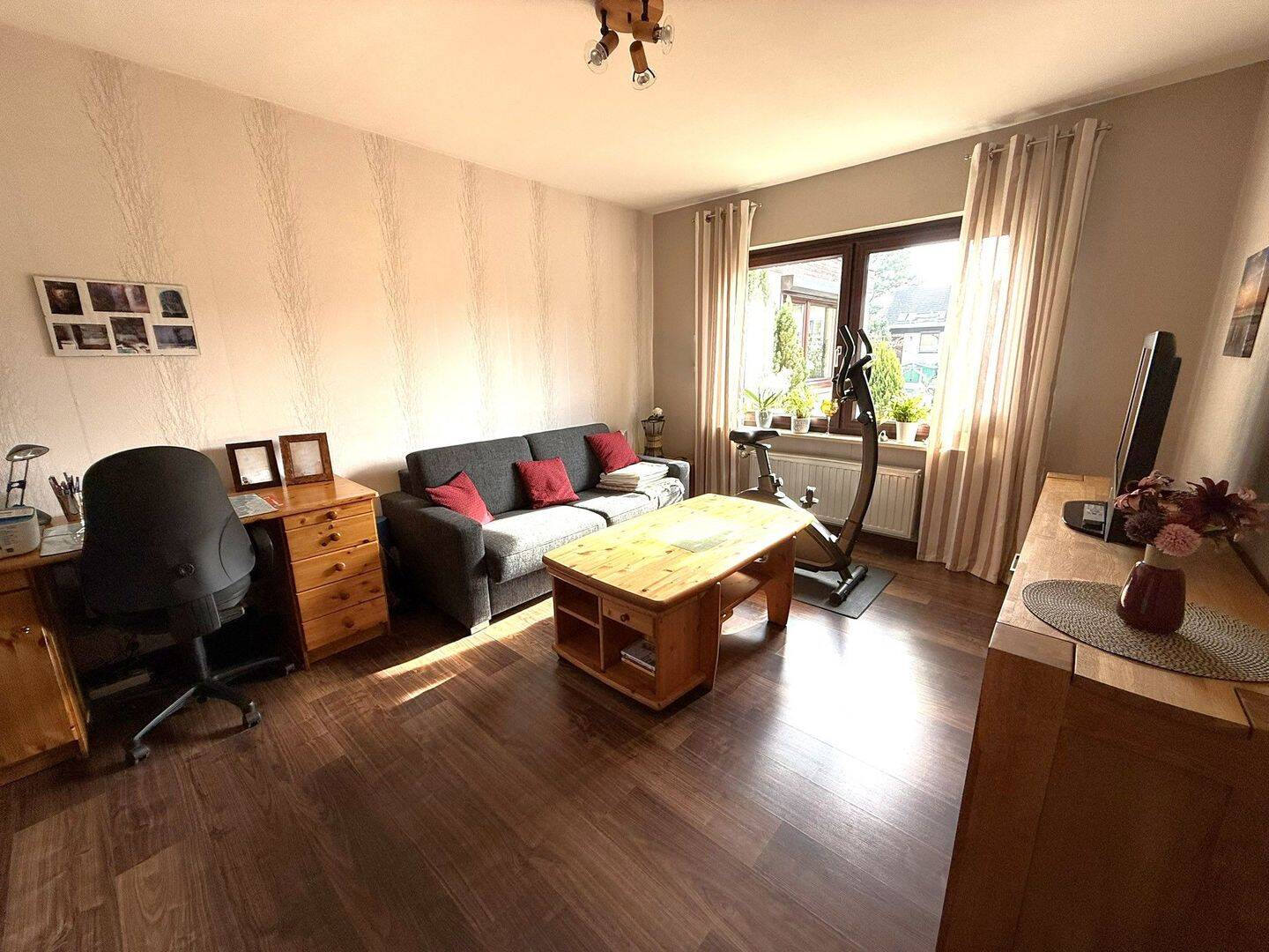 Property thumbnail 37