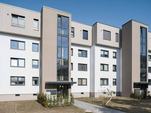 Wohnung zur Miete 670 € 2 Zimmer 67,7 m² 3. Geschoss Lüneburger Ring 12 Vorsfelde Wolfsburg 38448